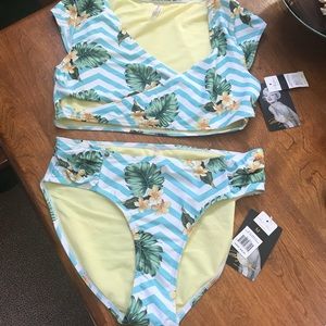 Marilyn Monroe tropical chevron bikini NWT